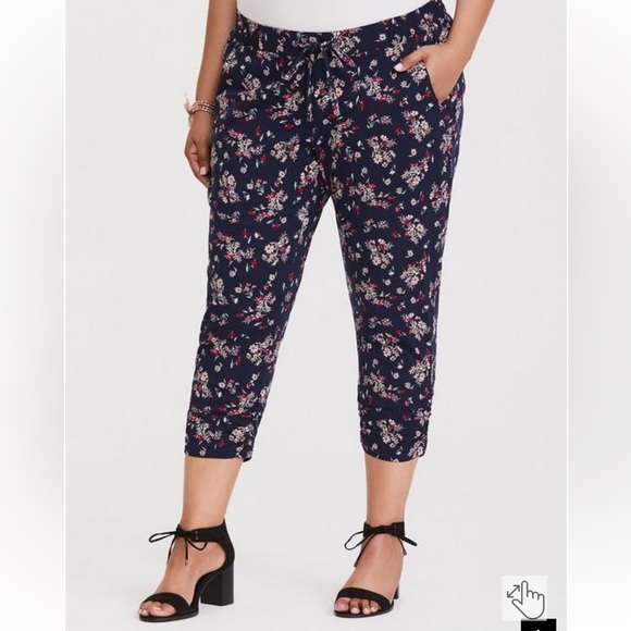 Torrid Crop Challis Pant size 2 - Picture 2 of 6